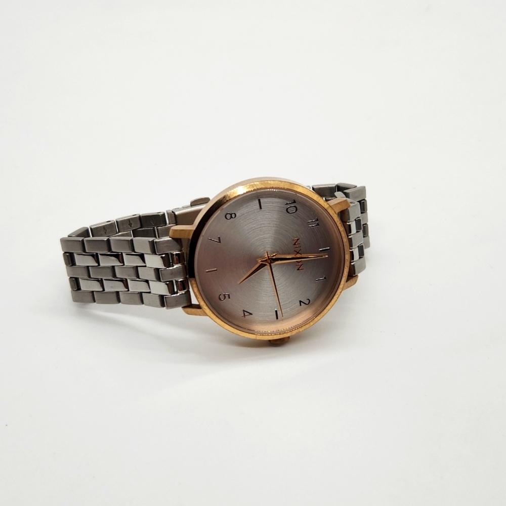 Nixon Arrow Watch